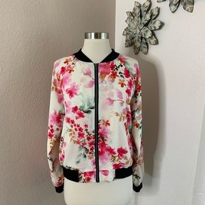 Sanctuary Bomber Floral Jacket Size Medium